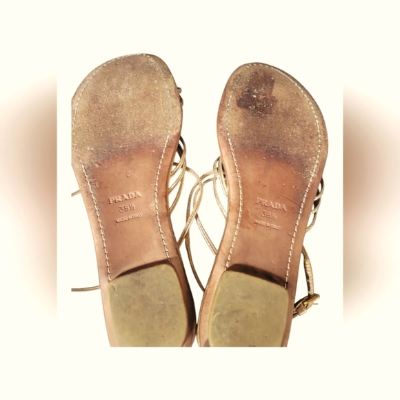 Prada Women's Elegant Gold Gladiator Style Ankle Buckle Strappy Sandals 38 1/2 - Picture 5 of 9